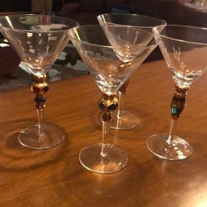 4 martini glasses